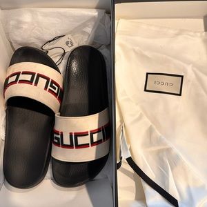 Men’s Vintage Gucci Slides size 8